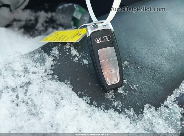WAUAUDGY6RA065290 2024 AUDI OTHER White Առջևի վահանակի տեսք