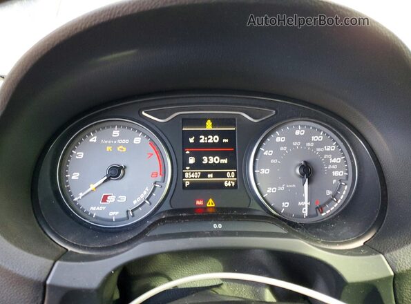 WAUB1GFF6G1070050 2016 AUDI S3 Black ხელსაწყოთა პანელის ხედი