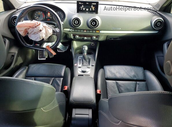WAUB1GFF6G1070050 2016 AUDI S3 Black წინა პანელის ხედი