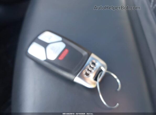 WAUB4AF44NA033675 2022 AUDI S4 Gray Вид панелі приладів