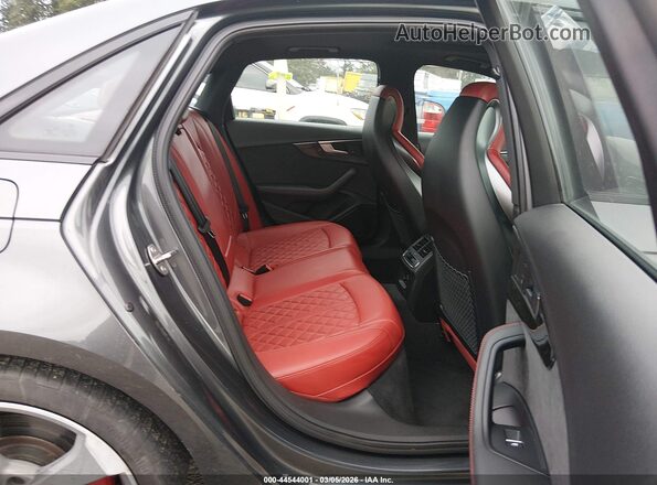 WAUB4AF46JA010697 2018 AUDI S4 Gray Widok naklejki z numerem VIN