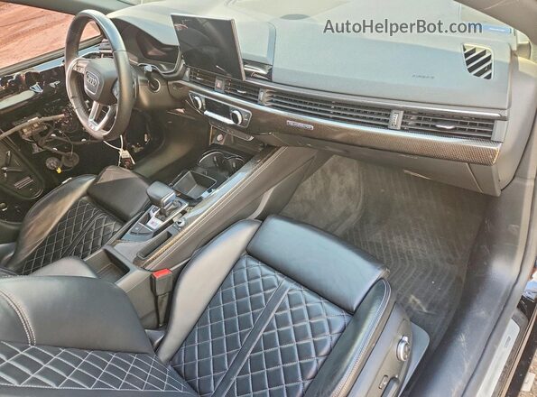 WAUB4CF58MA013917 2021 AUDI S5 Black 