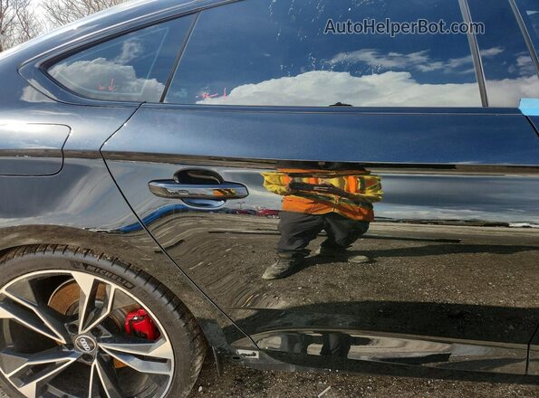 WAUB4CF58MA013917 2021 AUDI S5 Black 