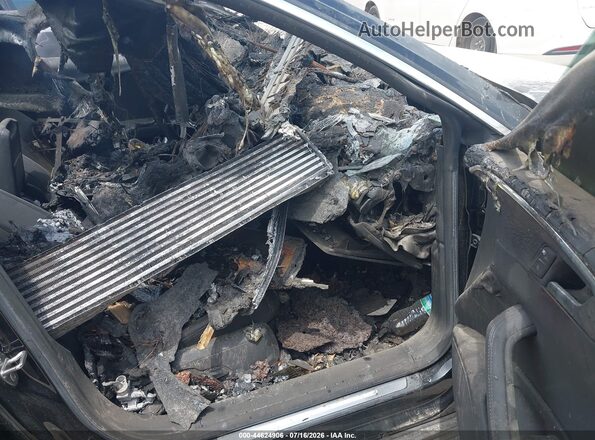 WAUBNCF57KA011084 2019 AUDI OTHER Black Front interior view