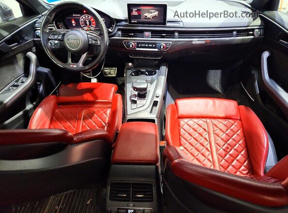 WAUC4AF45KA009949 2019 AUDI S4 Gray Widok deski rozdzielczej