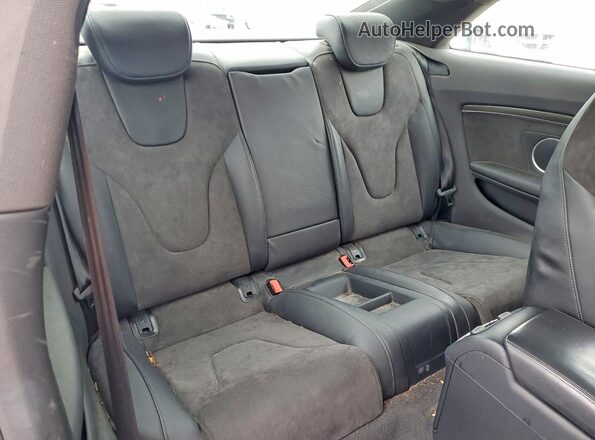 WAUC4AFR9GA017605 2016 AUDI S5 Black Widok tylnych siedzeń