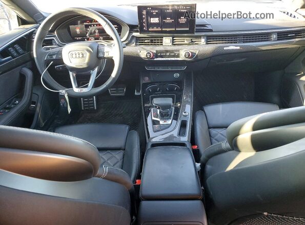 WAUC4CF53RA056217 2024 AUDI S5 Blue Առջևի վահանակի տեսք