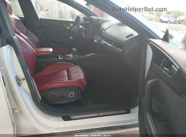 WAUC4CF55PA051954 2023 AUDI S5 Белый Вид салона спереди