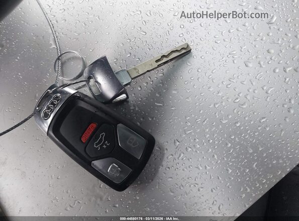 WAUDACF52NA008988 2022 AUDI OTHER Black Vista del salpicadero