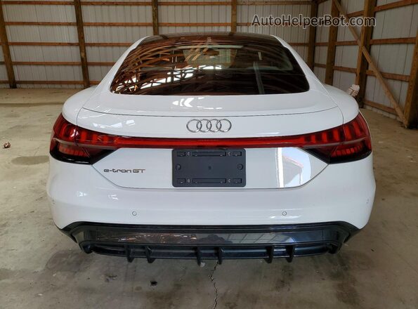 WAUDJBFW9N7003898 2022 AUDI E-TRON White Vista trasera