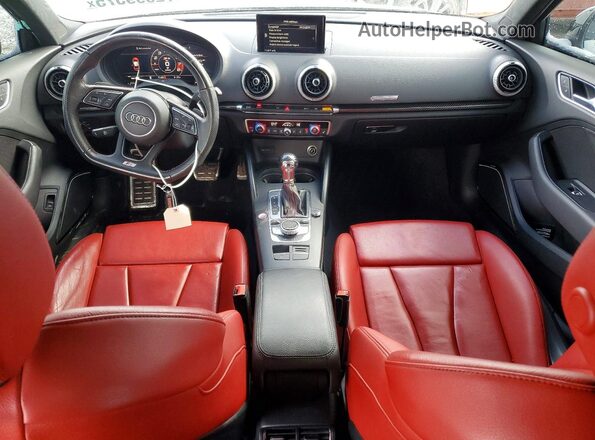 WAUE1GFFXLA097002 2020 AUDI S3 Gray Vista del salpicadero