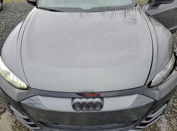 WAUEJBFW3P7005573 2023 AUDI E-TRON Charcoal Widok wnętrza z tyłu