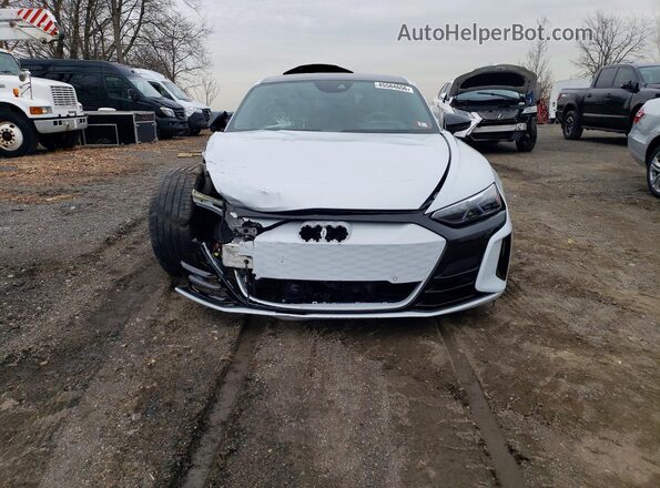 WAUEJBFW5R7003696 2024 AUDI E-TRON White Vista frontal