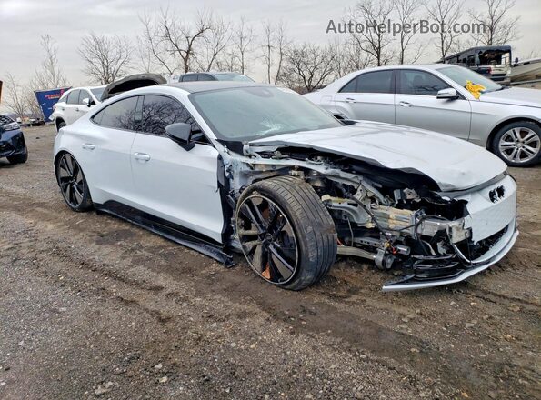 WAUEJBFW5R7003696 2024 AUDI E-TRON White Delantero derecho