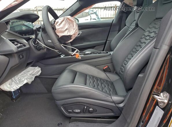 WAUG9BFW3S7000805 2025 AUDI S Black Vista interior delantera