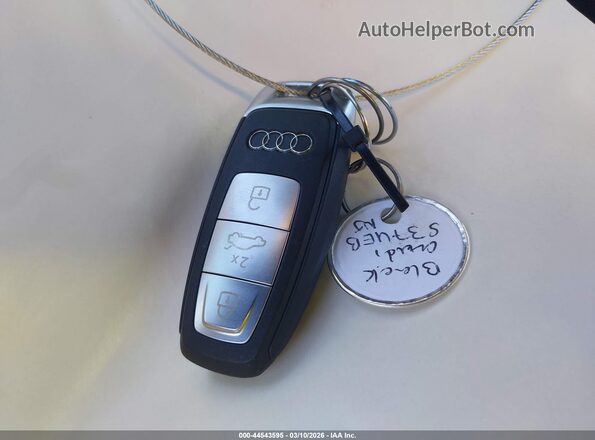 WAUGUDGY3RA042348 2024 AUDI OTHER Black Vista del salpicadero
