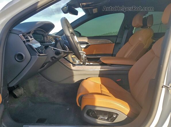 WAULDAF83RN003282 2024 AUDI OTHER White Вид салону спереду