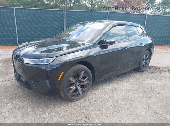 WB523CF00SCT83556 2025 BMW IX Black Przód lewy