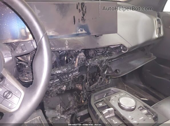 WB523CF00SCT83556 2025 BMW IX Black Widok z przodu