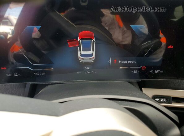 WB523CF00SCU13607 2025 BMW IX White Instrument cluster view