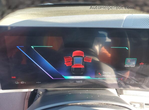 WB523CF02SCT46332 2025 BMW IX Black Սարքավորումների վահանակի տեսք