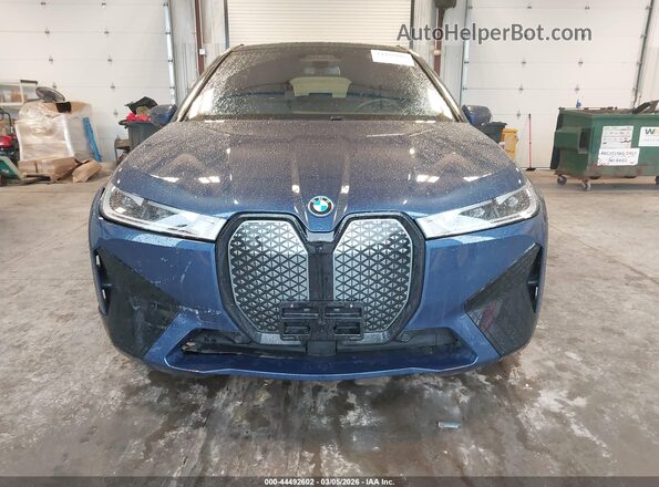 WB523CF02SCU47905 2025 BMW IX Blue Widok zestawu wskaźników