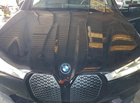 WB523CF05RCP95420 2024 BMW IX Black Շարժիչի բաժամունքի տեսք