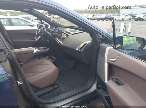 WB523CF06PCM42679 2023 BMW IX Blue 