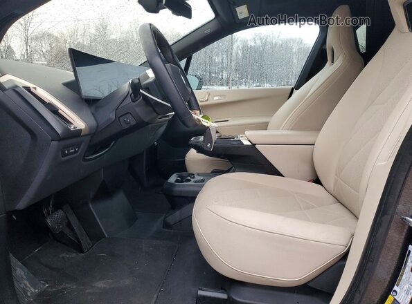 WB523CF06RCR64893 2024 BMW IX Черный Вид салона спереди