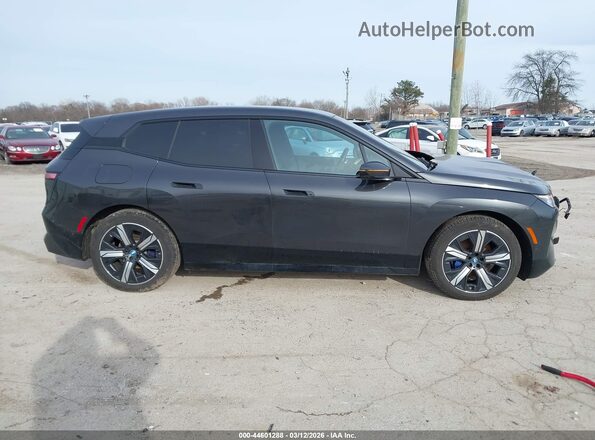 WB523CF07NCK73589 2022 BMW IX Серый Вид задней части салона