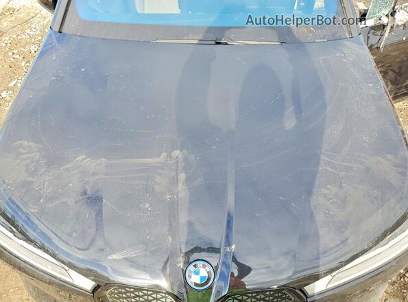 WB523CF07RCP98884 2024 BMW IX Black Engine compartment view