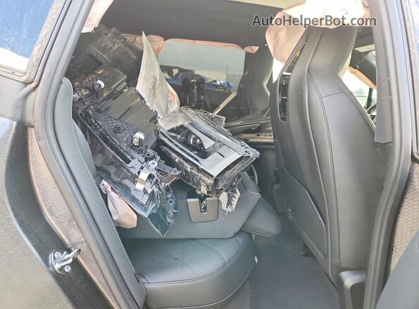 WB523CF07SCU79278 2025 BMW IX Угольный Вид задней части салона
