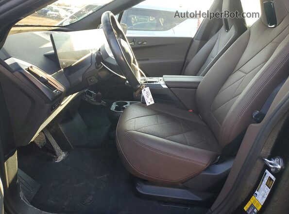 WB523CF08PCL62493 2023 BMW IX Gray Front interior view