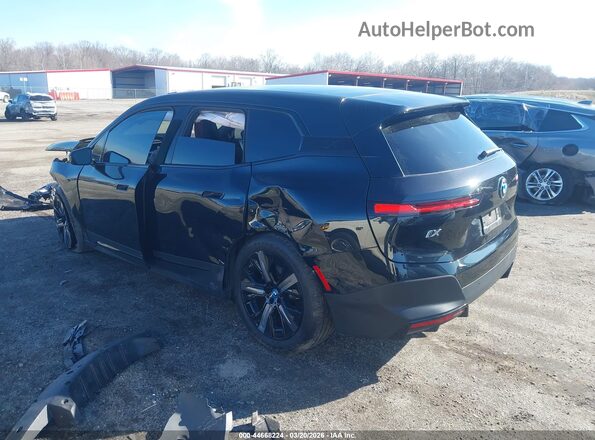 WB523CF08SCU44619 2025 BMW IX Черный Задняя левая четверть
