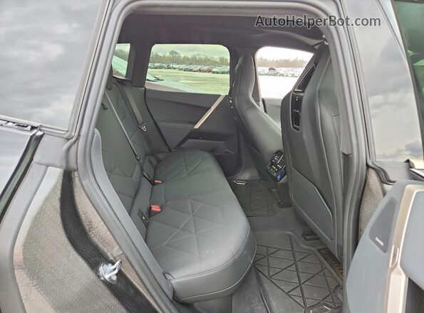 WB523CF0XRCN06144 2024 BMW IX Black Widok wnętrza z tyłu