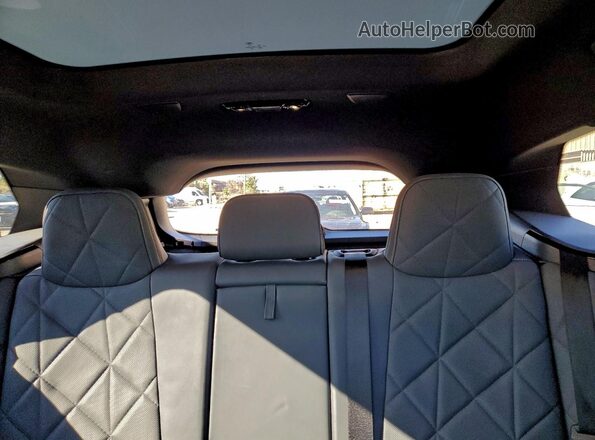 WB533CF0XPCL96472 2023 BMW IX Black Vista de los asientos traseros