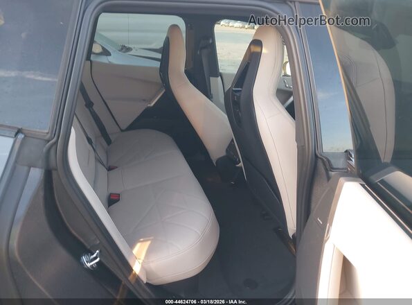 WB543CF01TCW65392 2026 BMW IX Gray Вид наклейки з VIN-кодом