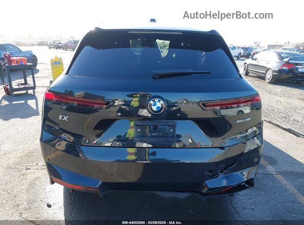 WB543CF09TCV01873 2026 BMW IX Black 