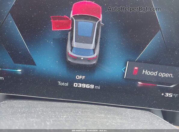 WB563CF01TCW08876 2026 BMW IX Gray 