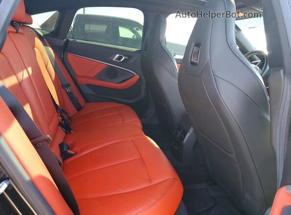 WBA13AL0XN7K43985 2022 BMW M2 Black Widok tylnych siedzeń