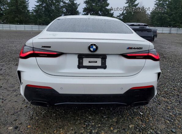 WBA13AR08MCF99142 2021 BMW M4 White Rear view