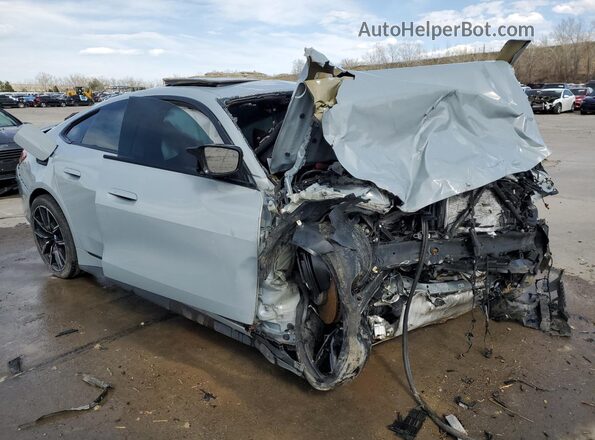 WBA13AW07NFM14466 2022 BMW M4 Gray Առջևի աջ