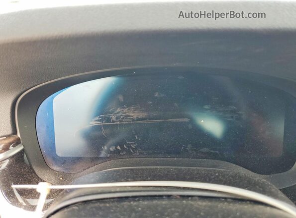 WBA13BJ07MWX01933 2021 BMW 5 SERIES Silver Instrument cluster view