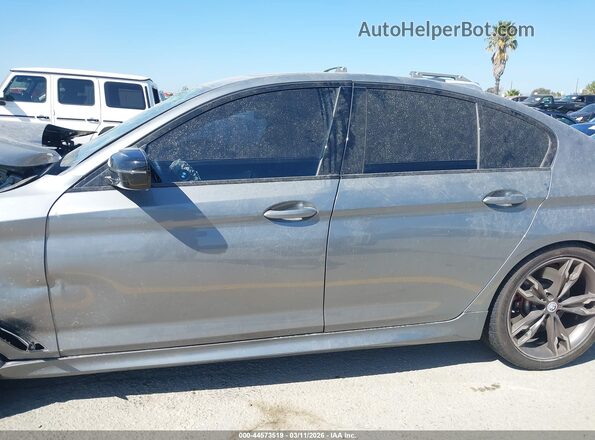 WBA13BK03PCN80581 2023 BMW M5 Gray სალონის 360-გრადუსიანი ხედი