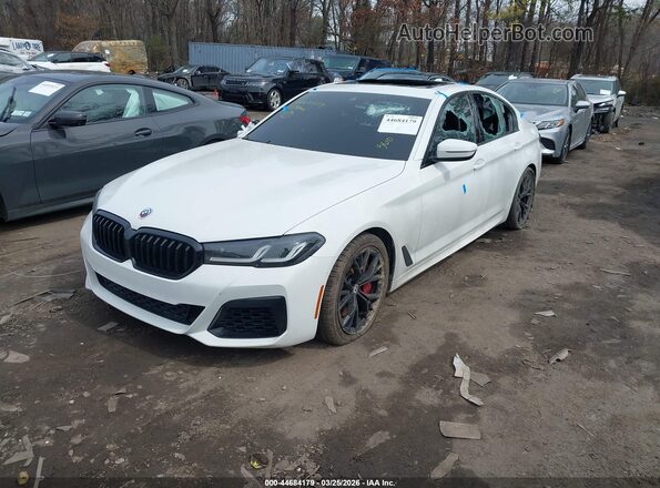 WBA13BK05PCM79493 2023 BMW M5 White Передня ліва чверть
