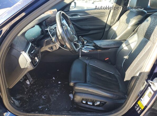 WBA13BK07NCK97744 2022 BMW M5 Blue Вид салону спереду