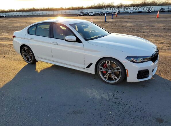 WBA13BK09PCM16705 2023 BMW M5 White Передня права чверть