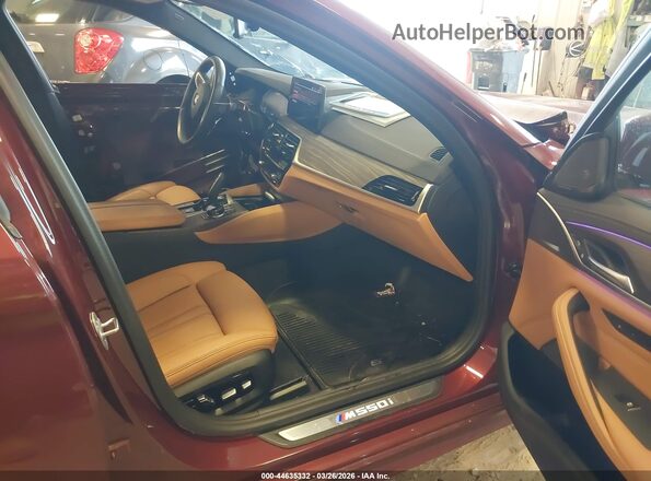 WBA13BK09PCN34382 2023 BMW M5 Red Вид салону спереду