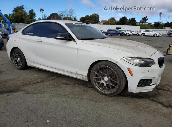 WBA1J7C56GV359462 2016 BMW M2 White Front right