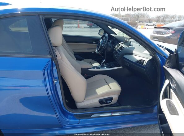 WBA1J9C58GV371558 2016 BMW M2 Blue Widok wnętrza z przodu